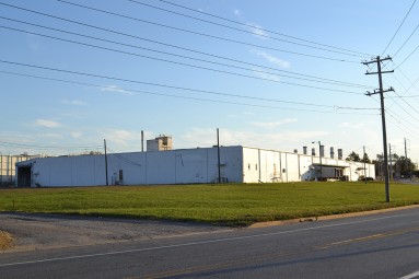 This 82,500 square foot warehouse is accessible from Hay Road and from inside the facility security parameter. The building features multiple truck bays on Hay Road, and adjacent rail sidings inside the facility.